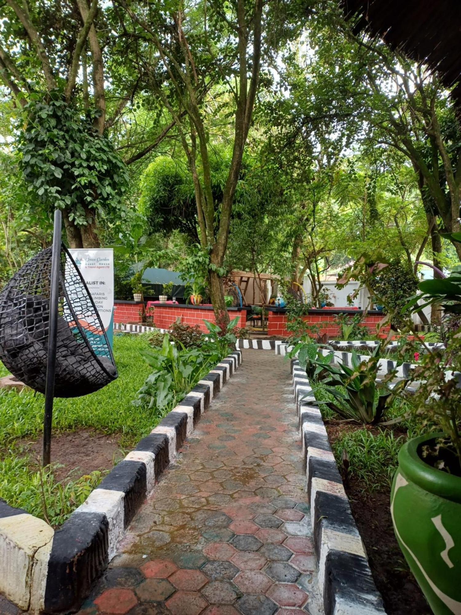 Green Garden Guest House Arusha Eksteriør billede